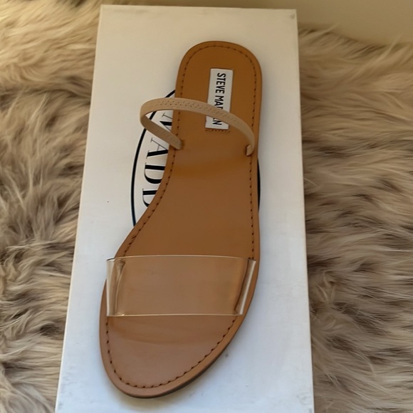 Steve Madden Cream Tan Minimalist Sandals - Picture 4 of 6
